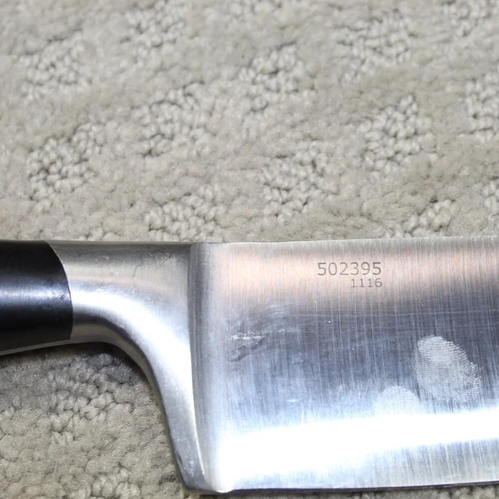 Discontinued 8